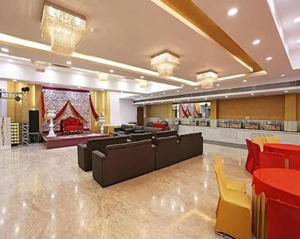 FabHotel F9 NSP - photo 1