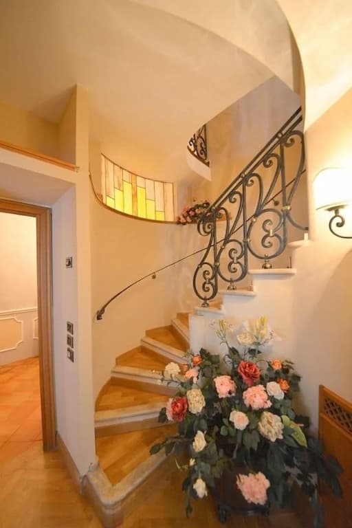 Prestigious Apartment Via Giulia - photo 3