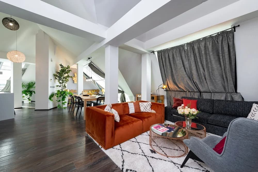 EMPIRENT New Town Apartments - photo 13