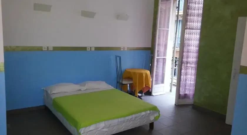 Hostel Harold's Backpackers - photo 5