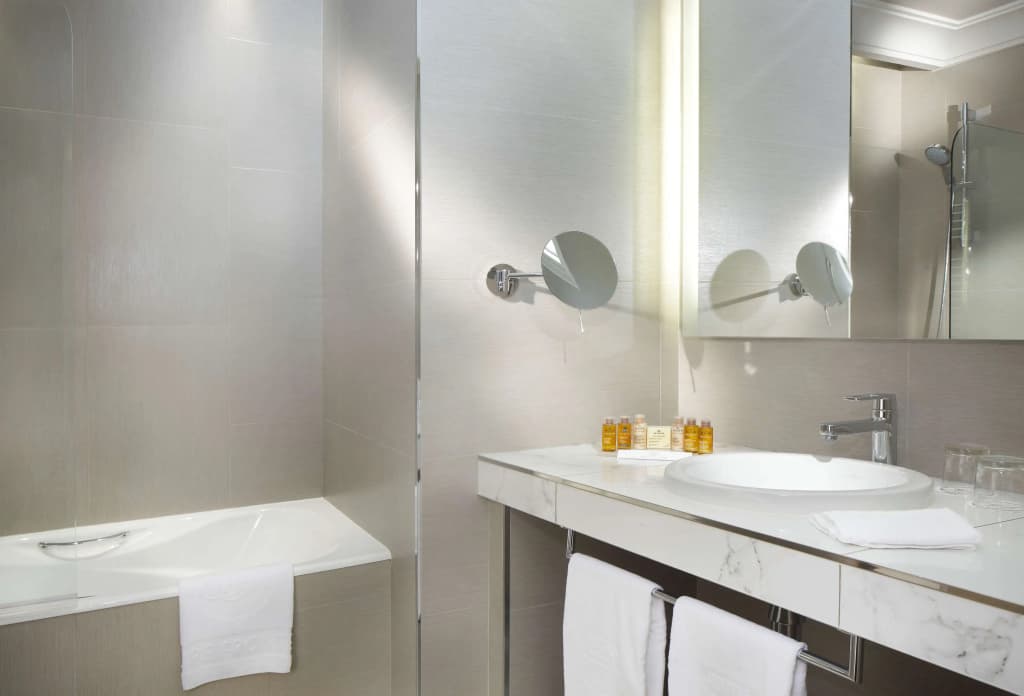 Splendid Etoile Hotel - photo 8