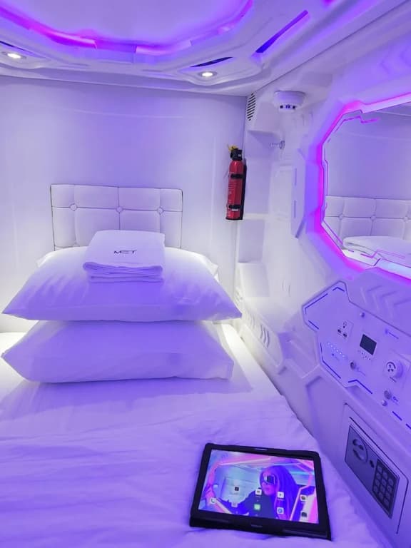 MET A Space Pod Phrom Phong - photo 3