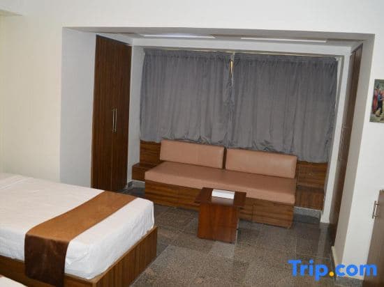 Royal Inn Residence - photo 3