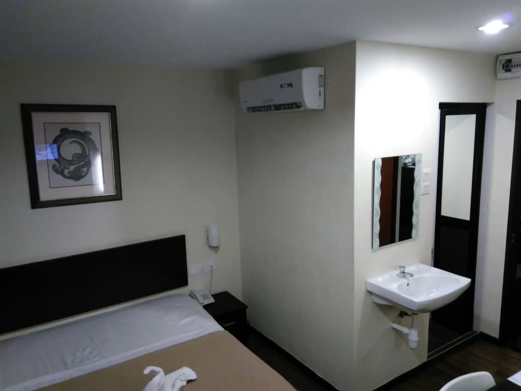 SO Hotel - photo 19