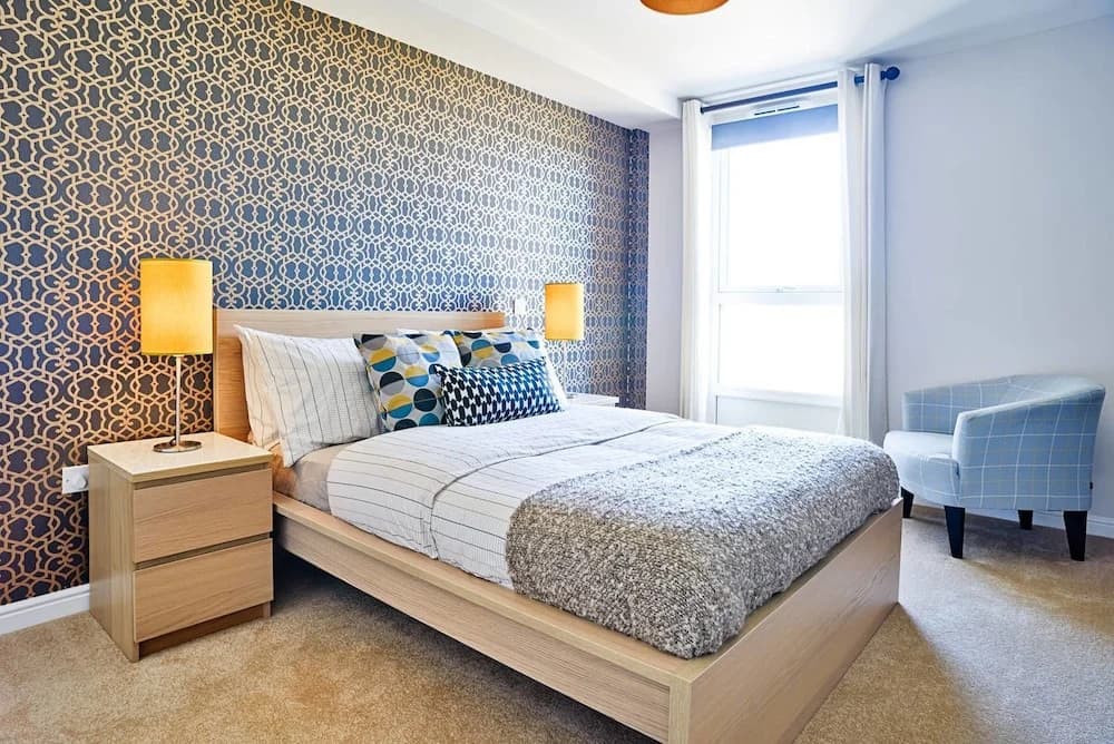 Spacious City Centre 3bed: Free Parking/elevator - photo 3