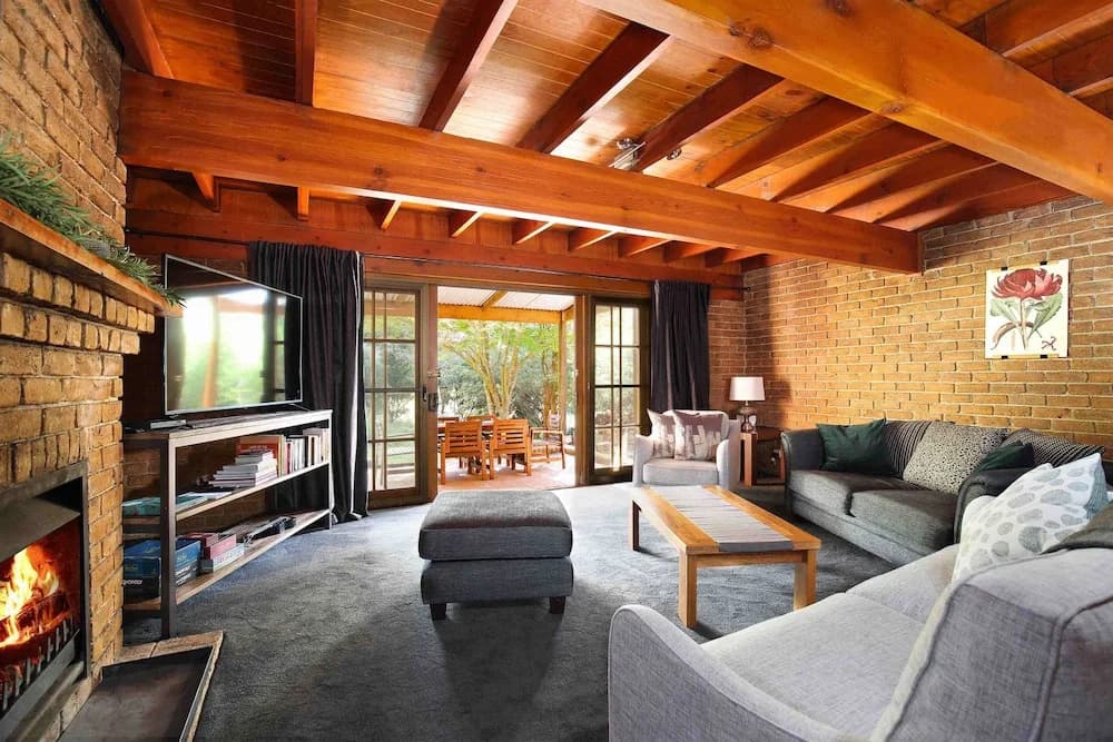 Honeysett Lodge - photo 4