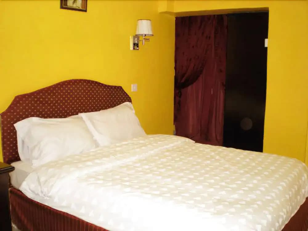 Fuda Hotel - photo 2