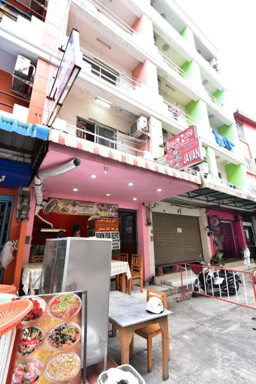 Javan Guesthouse - photo 10