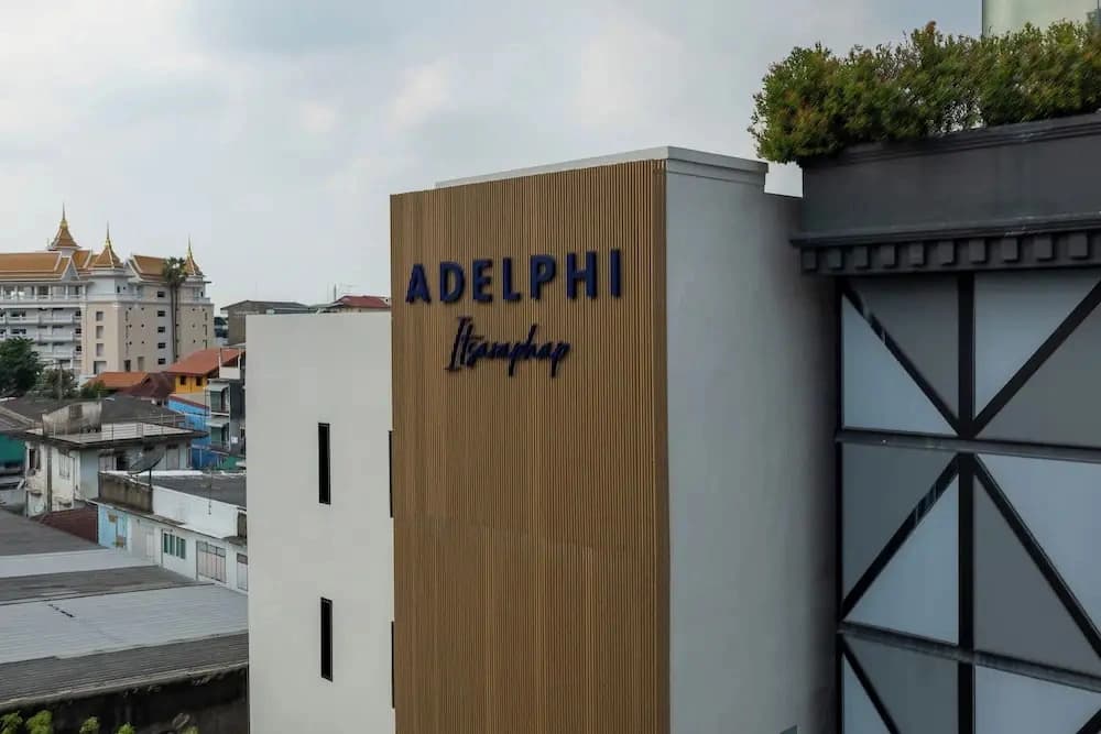 Adelphi Itsaraphap - photo 1