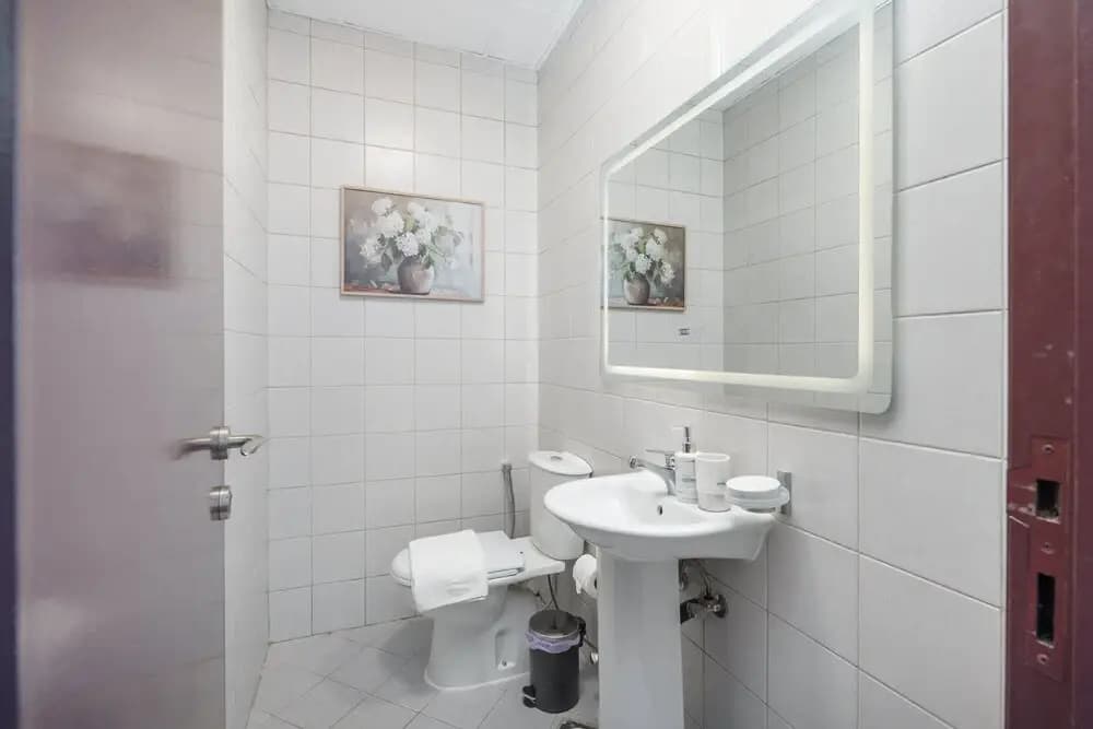 Gorgeous 1 Bedroom in DEC Tower With Marina Views - photo 7