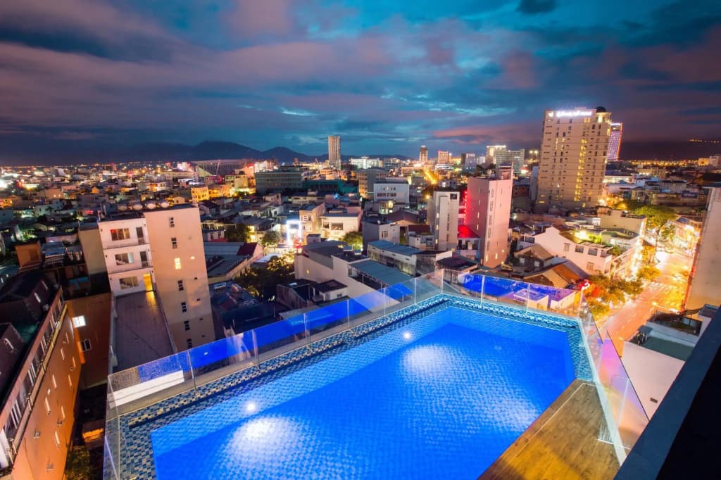 Central Hotel & Spa - photo 17