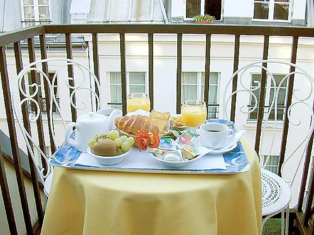 Hôtel Louvre Sainte Anne - photo 11