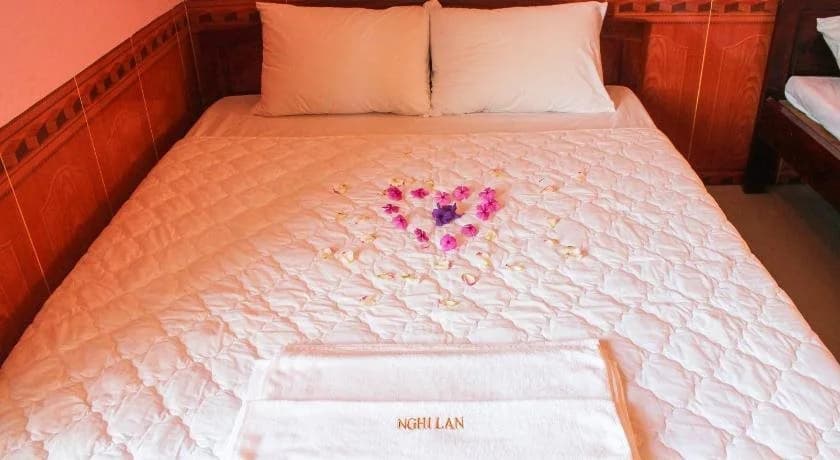 Nghi Lan Hotel - photo 2