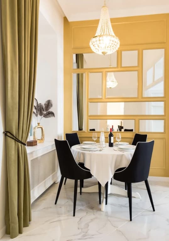 Chestnut & Eliza Suites - Superior Homes - photo 18
