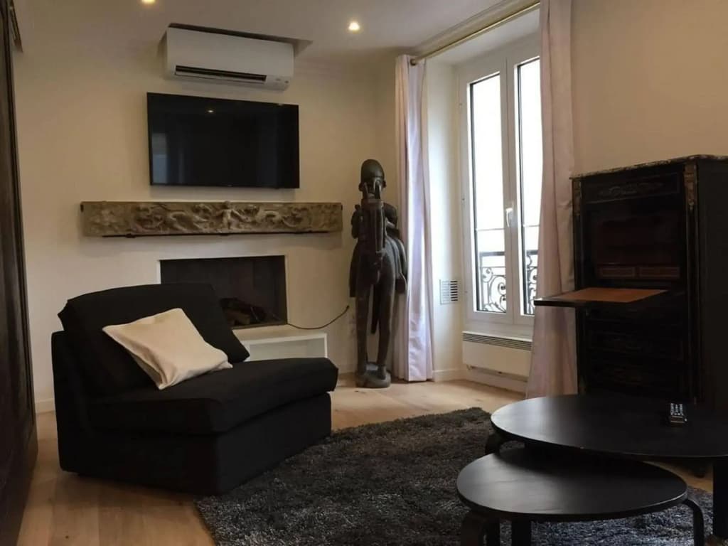 Bellechasse Suite Apartment - photo 5