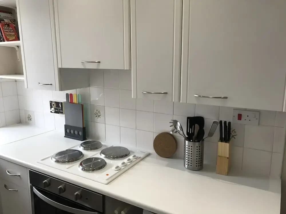 2 Chessels Court, Flat 3 - photo 16