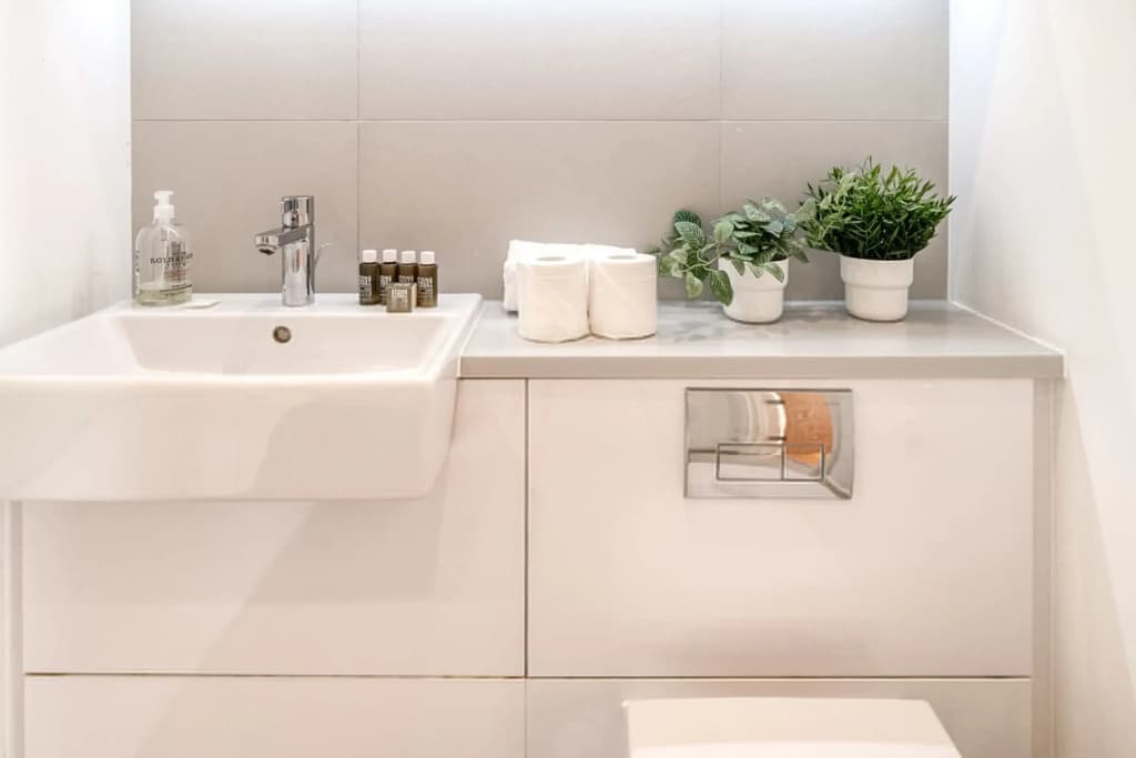 Modern Bermondsey Apartment - photo 9