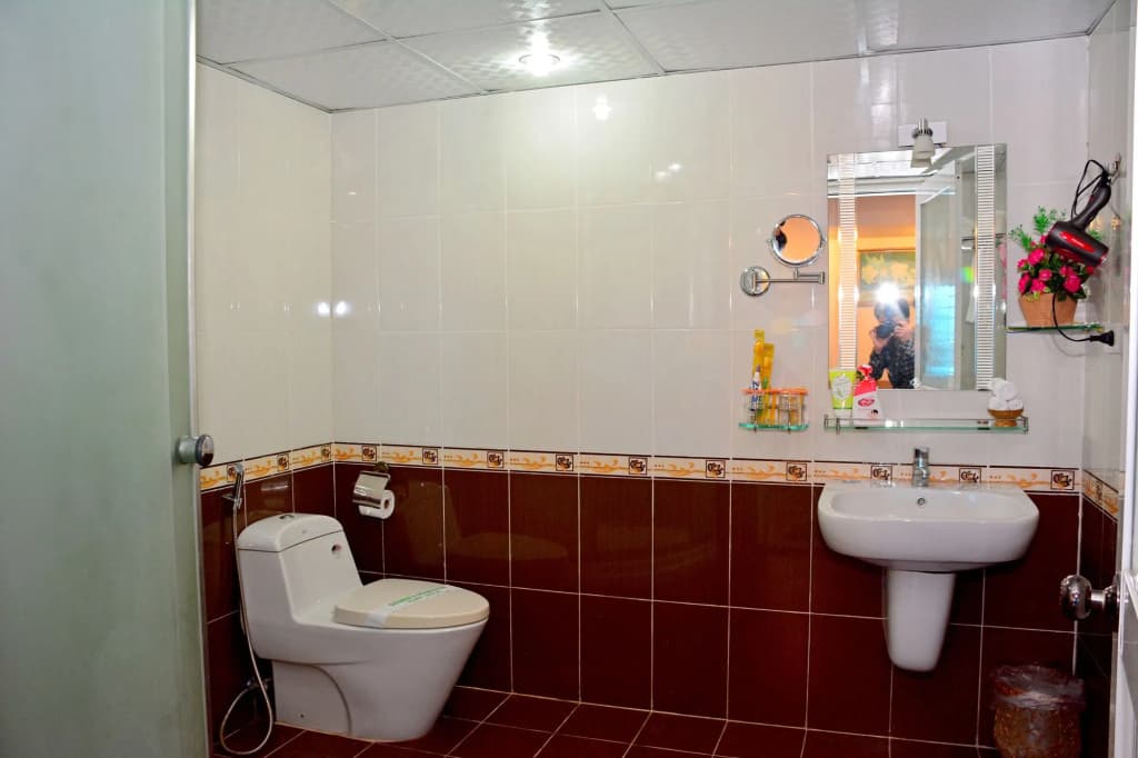 A25 Hotel - 137 Nguyen Du DN - photo 8