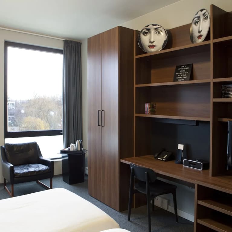 Skotel Amsterdam, Hotelschool The Hague - photo 37