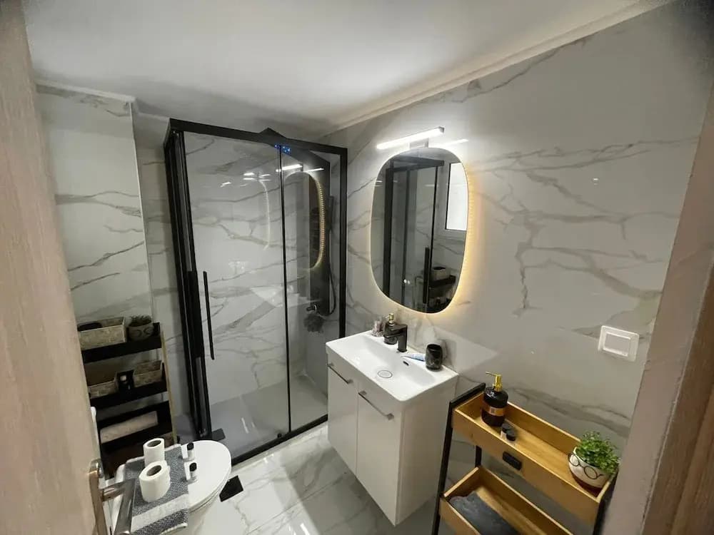 Minimal Central 2BR - photo 7