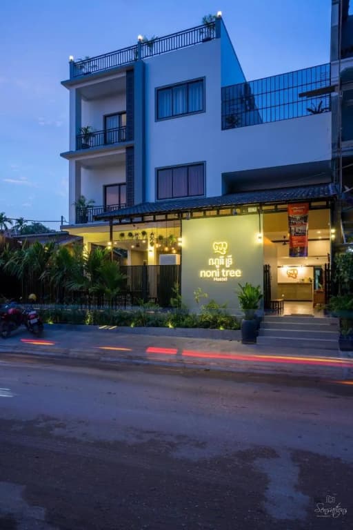 Noni Tree Hostel - photo 25