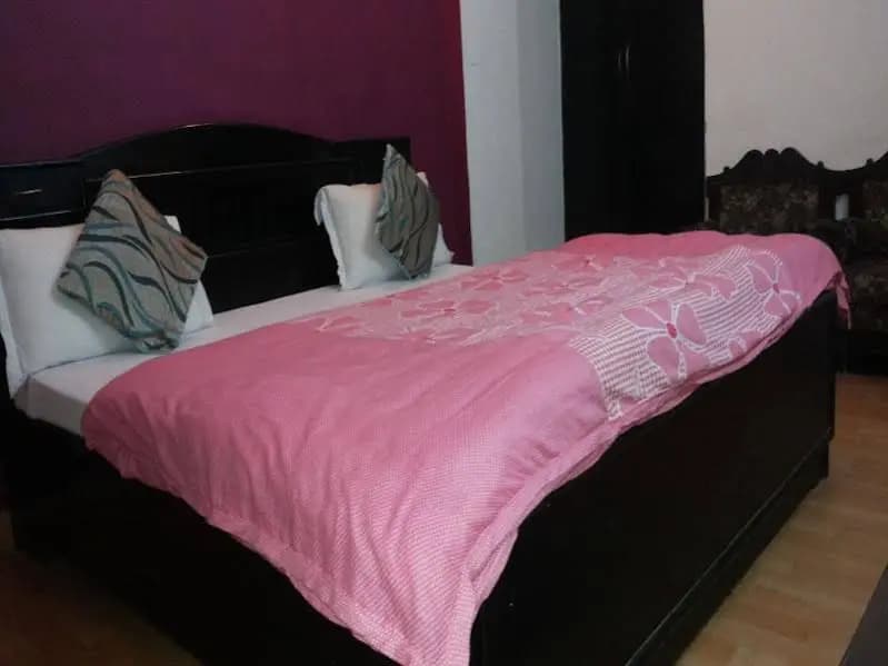 Manraj Bed And Breakfast - photo 1