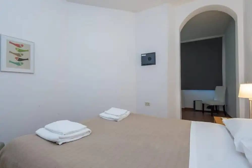 RSH Corso Two Bedroom Apartment - photo 41