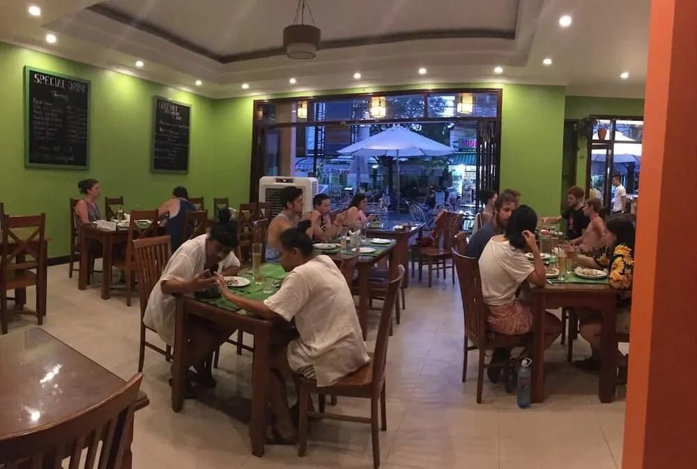 Hoa Binh Hotel - photo 15