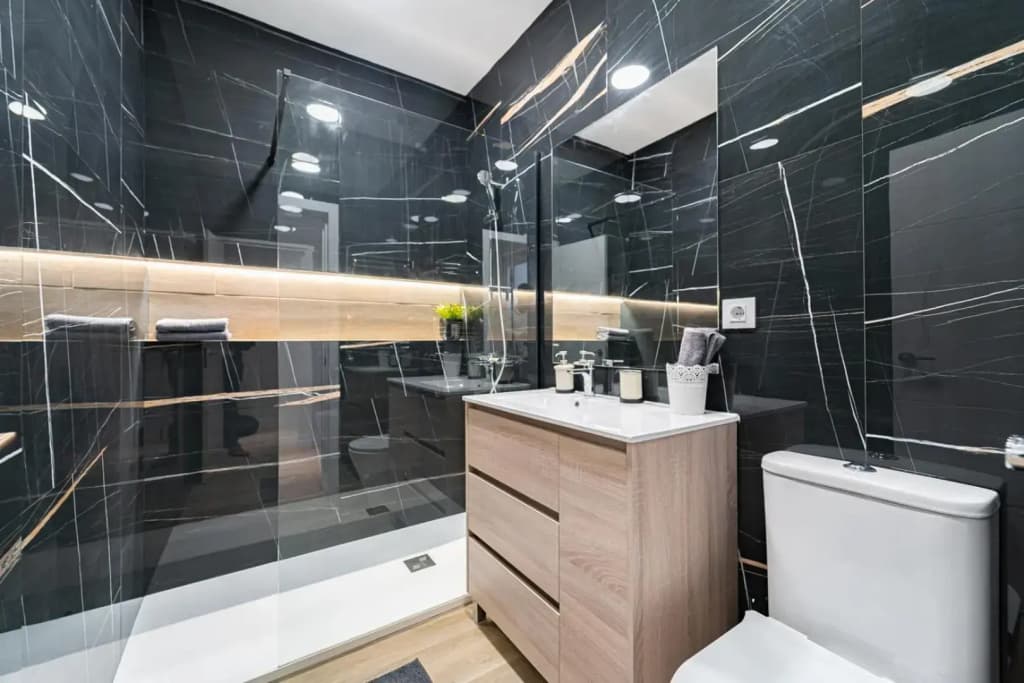 EdSam Madrid Apartments Black - photo 5