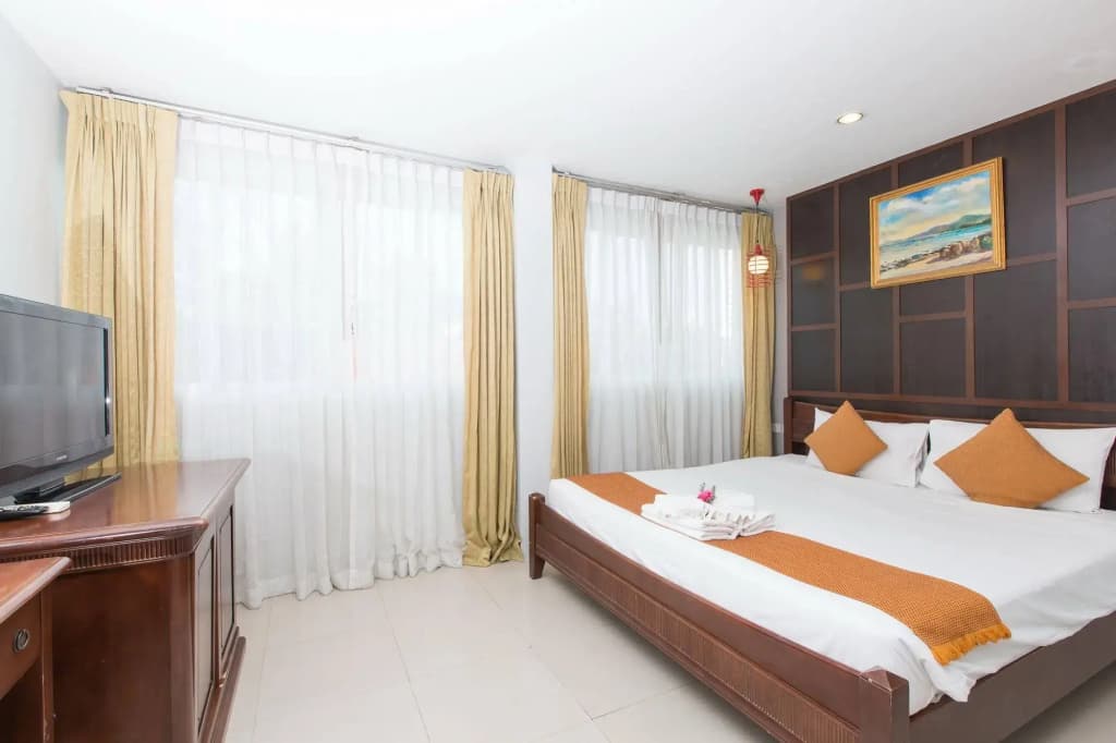 Time Out Hotel Beach Front - photo 7