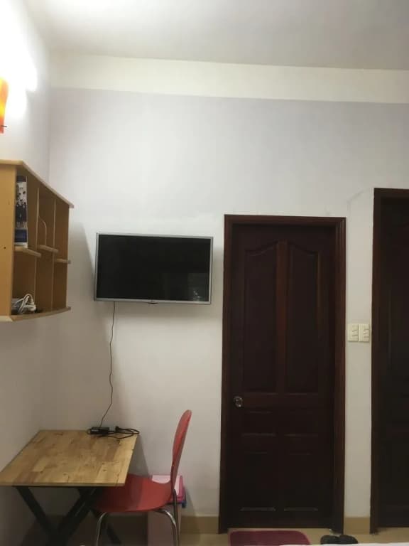 Drop By Saigon Hostel - photo 4