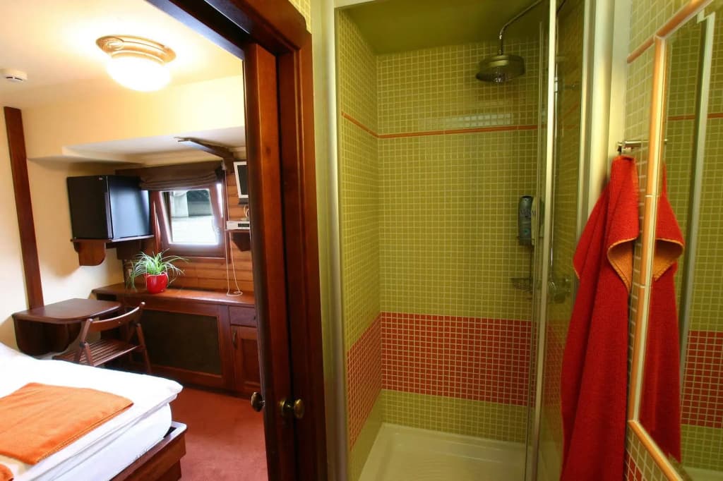 Boat Hotel Matylda - photo 8