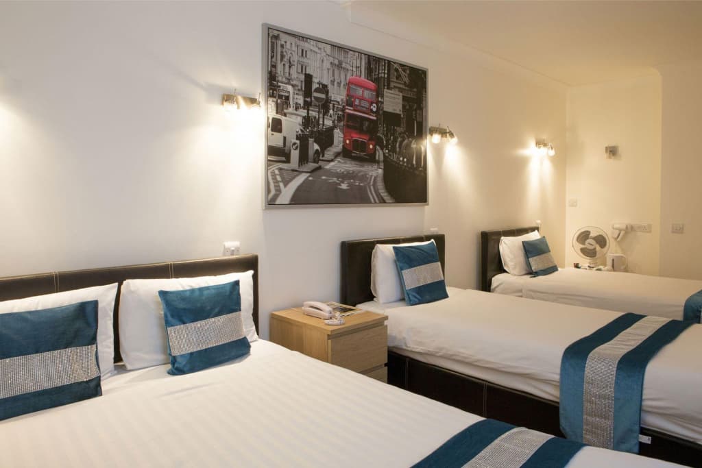 Westpoint Hotel - photo 4