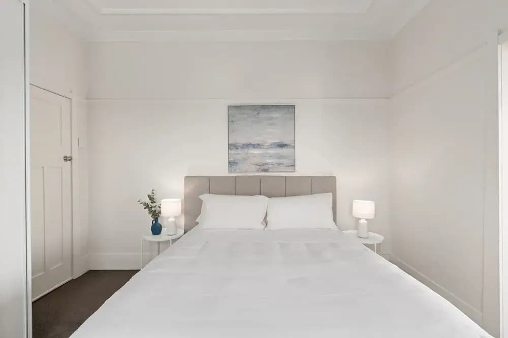 Bright 2-bed Apartment in Coogee - photo 1