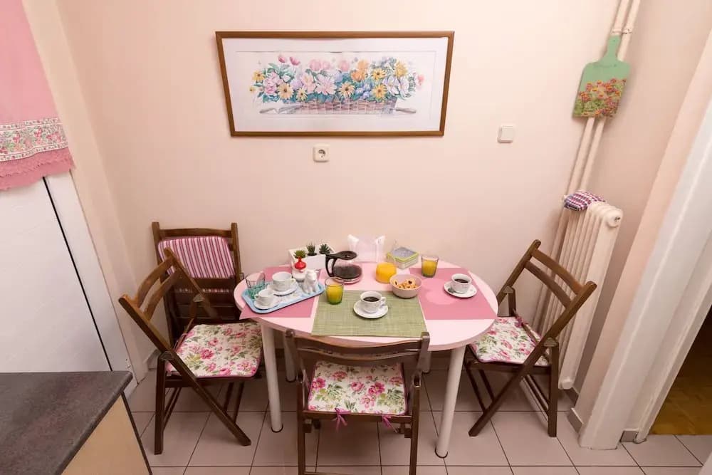 Romantic apartment near Acropolis - photo 4