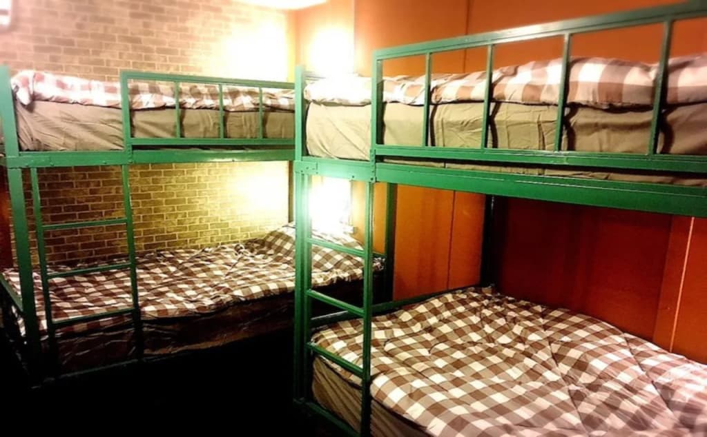 Sleep Ping Bed & River Bar - Hostel - photo 2