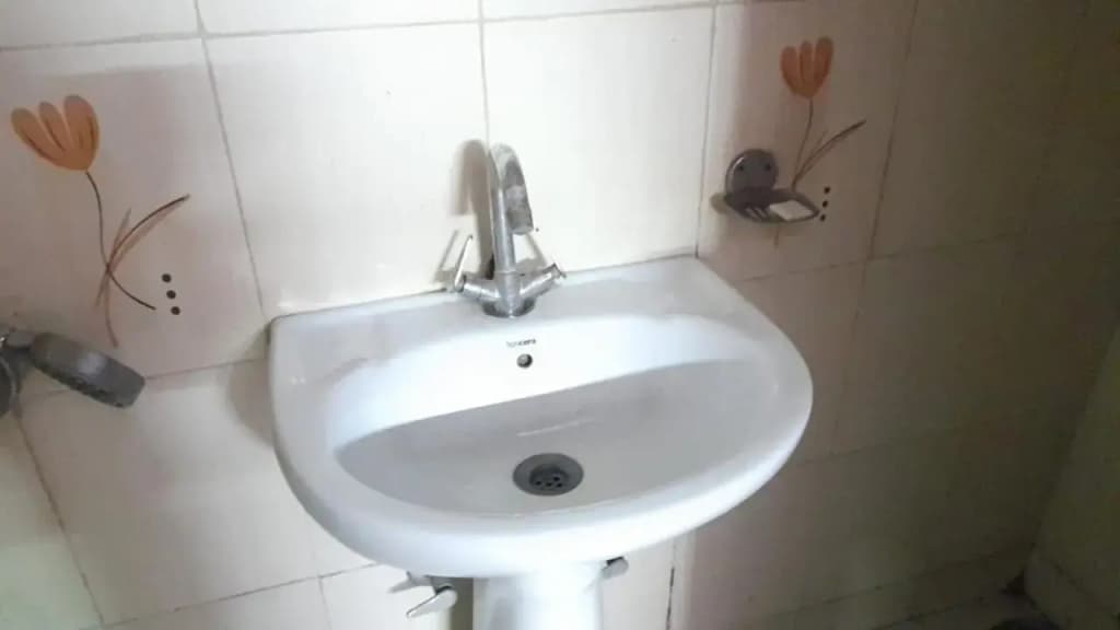Airport Hotel Parikshit Palace - photo 17