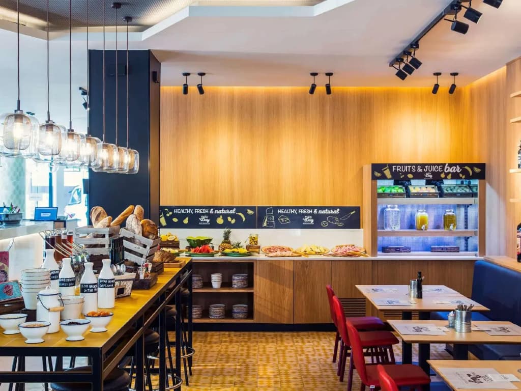Motel One Madrid-Plaza de España - photo 46