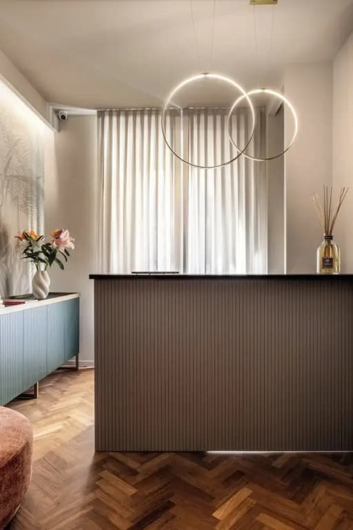 Aramis Deluxe Rooms - photo 17