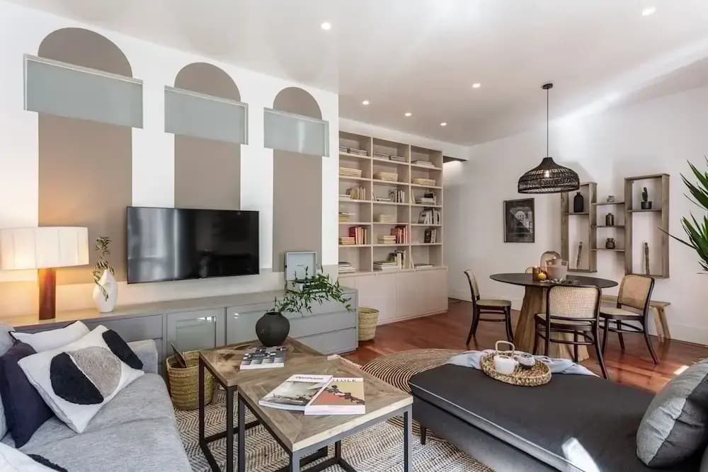 Derj - 2 Bedrooms in Almagro - photo 4