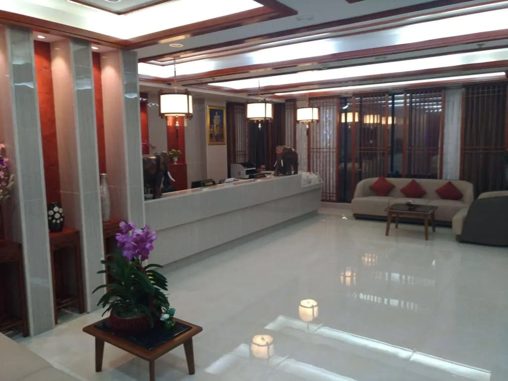 Palette The Travellers Hotel Bangkok - photo 2
