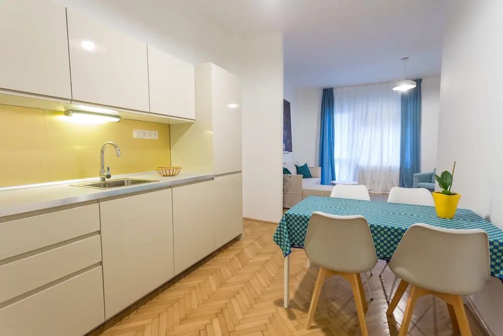 Goodtrip Apartments - Madách square - photo 14