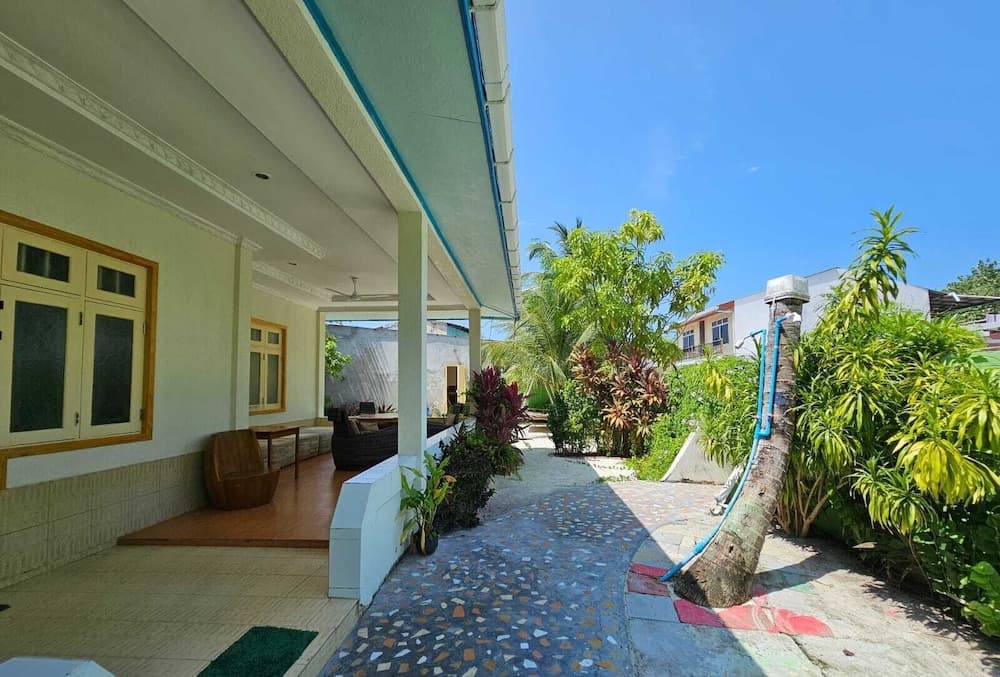Kuri Himandhoo Inn - photo 21