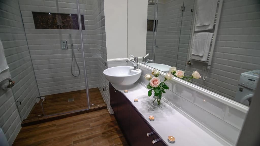 Opera Apartment with Garage, 2BR & 2BTH, AC - photo 9