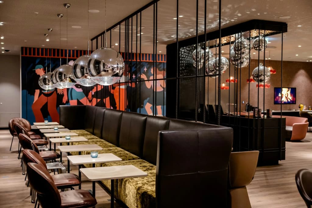 Motel One Berlin-Potsdamer Platz - photo 9