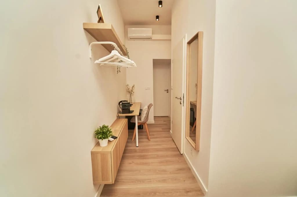 AK7 Boutique Suites - photo 11
