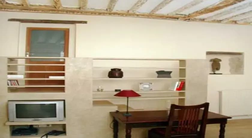 Large Marais Studio (321) - photo 4