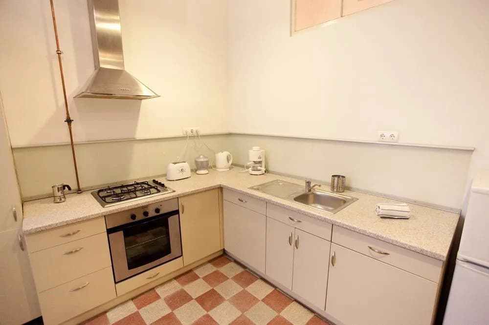 Kiraly Apartment - photo 16