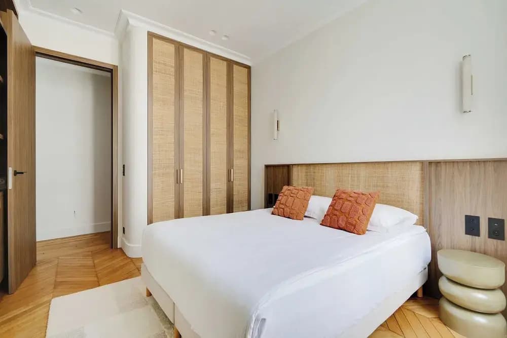Luxury Apt With AC - 4bd/8p - Etoile/victor Hugo - photo 5
