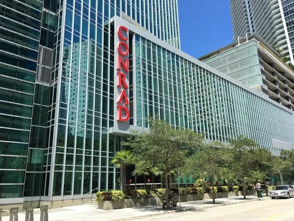 CONRAD 1bed Condo Brickell-Free Parking - photo 1